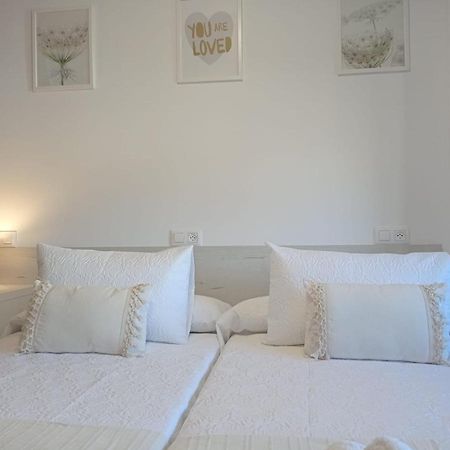 Martinez Rooms Pilgrims Caldas De Reis Exteriör bild